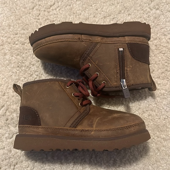 NWOT UGG boys Neumel II grizzly chukka boot size 12 - Picture 2 of 7
